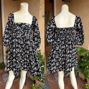 Francesca’s Collections Floral Puff Sleeve Mini Dress LARGE